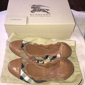 Burberry ballet flats